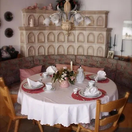 Gasthuis Gaestehaus Sonja 3*