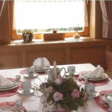 Pensjonat Gaestehaus Sonja 3*